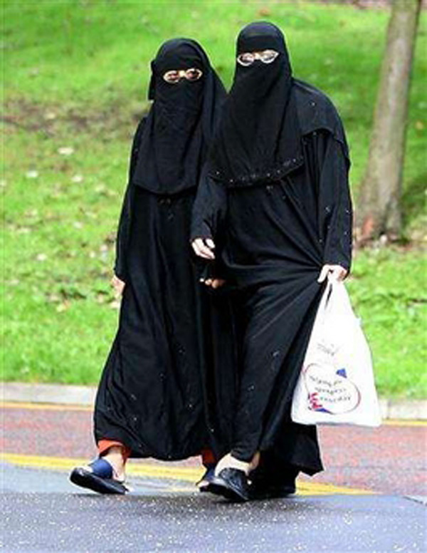 Niqab « Tea and Politics